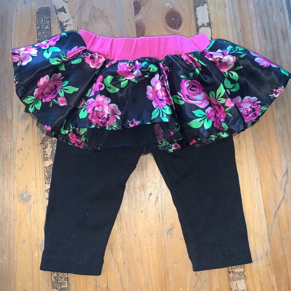 Very cute Disney tutu leggings💕💕 - Picture 3 of 4